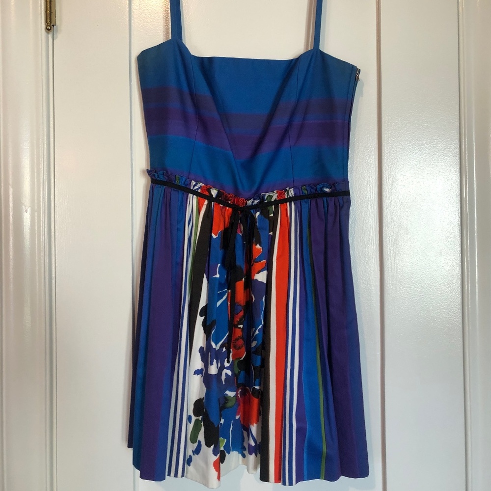 Valentino RED strappy dress with floral motif Size 6